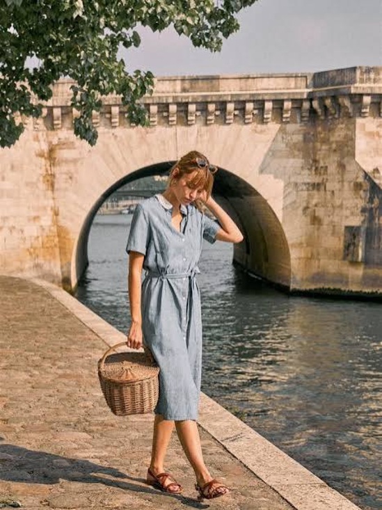 Sezane Dresses & Skirts - Sezane Alex Shirt Dress in Chambray with White Lace Collar FR34/US2